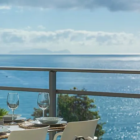 Appartement Rodamar Ii By An Island *