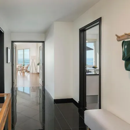 Rodamar Ii By An Island Appartement *