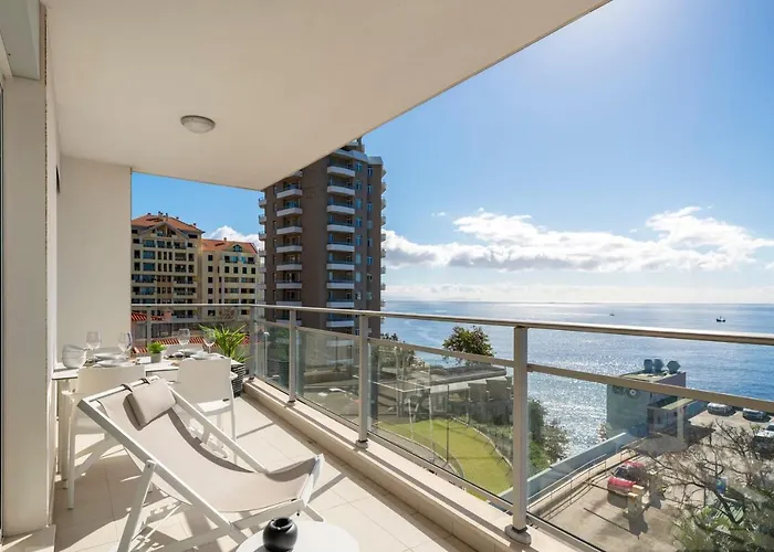 Rodamar Ii By An Island Appartement *