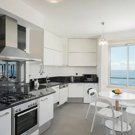 Rodamar Ii By An Island Apartment *