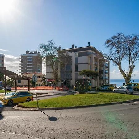 Rodamar Ii By An Island Apartment Funchal (Madeira)