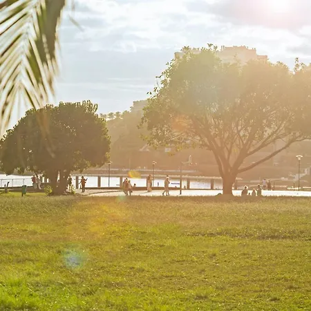 Daire Rodamar Ii By An Island